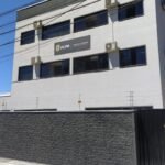 Homem leva quatro...