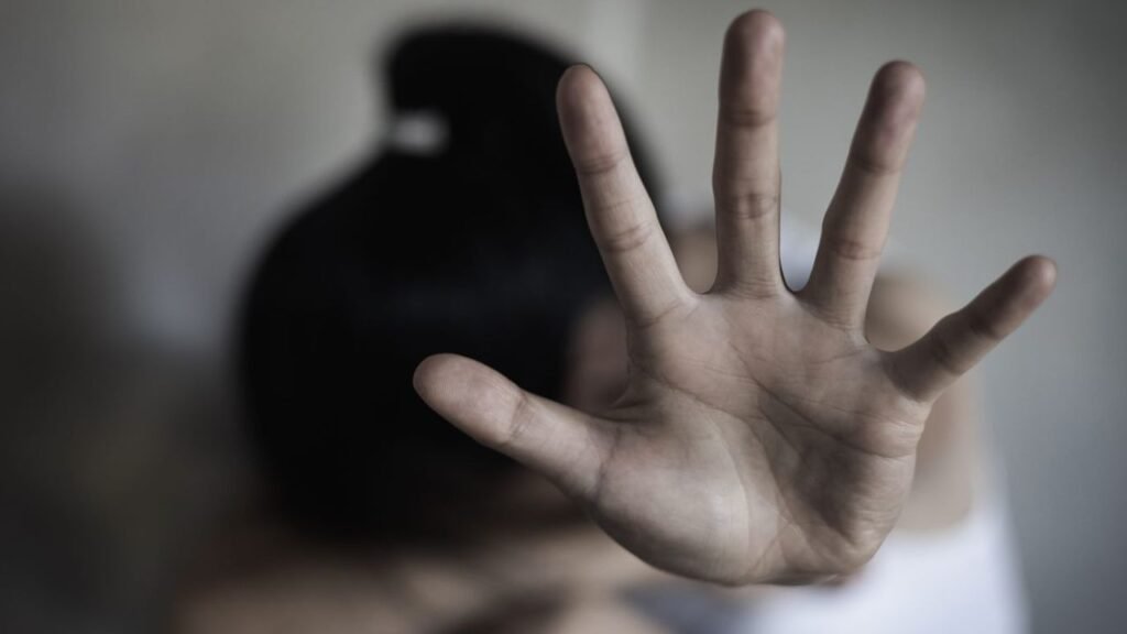 Jovem e irmã denunciam o próprio pai por ameaças em Laranjal