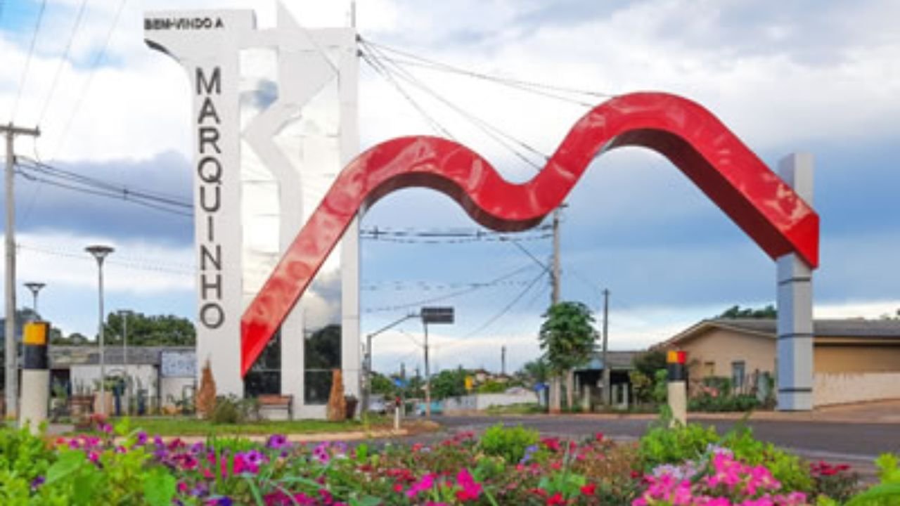 Menino de 7 anos morreu após acidente com trave de futebol em escola municipal de Marquinho.