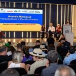 Itaipu debate acordo...