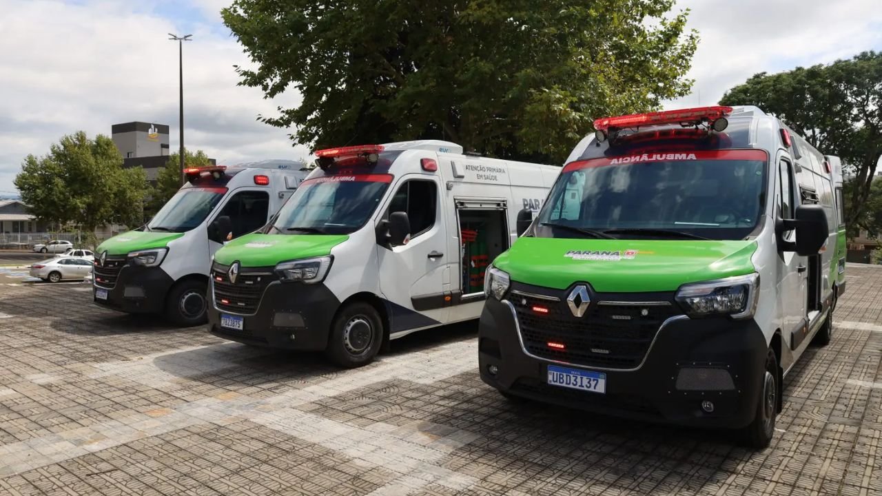 Município recebeu três ambulâncias de suporte avançado entregues pelo Governo do Estado.