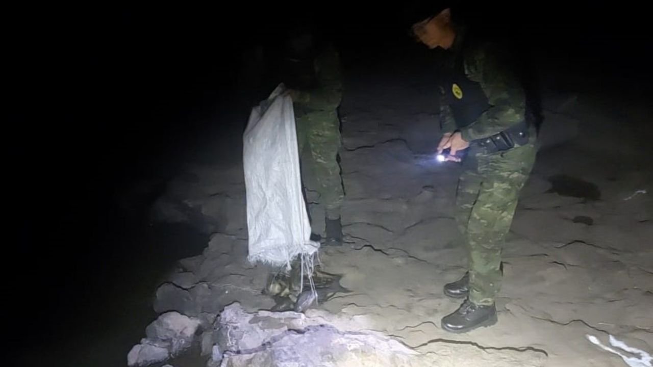 Material de pesca ilegal apreendido pela Polícia Ambiental no Rio Iguaçu