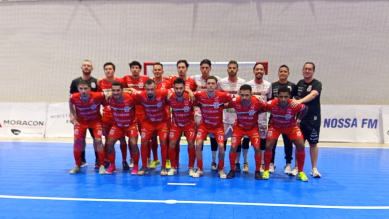 Partida entre CAD Guarapuava e ACEL Chopinzinho pela Série Ouro do Paranaense de Futsal