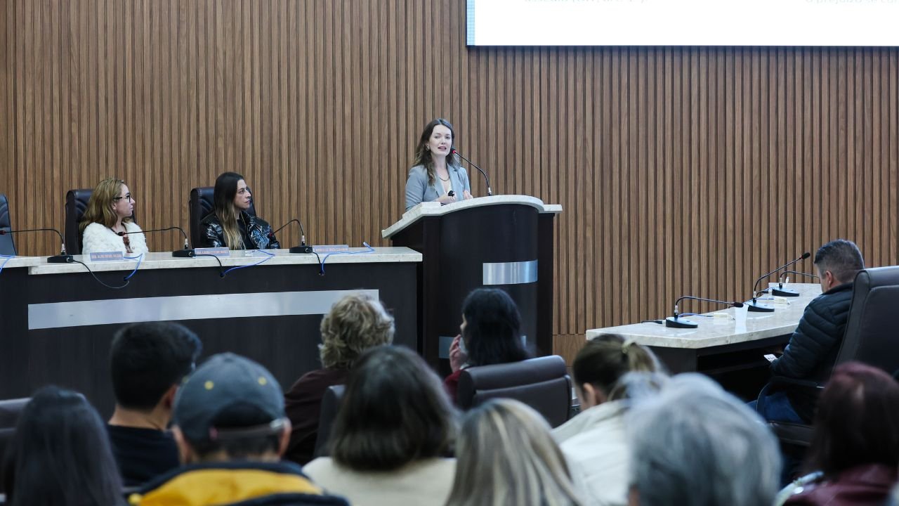 Palestra em Guarapuava orienta sobre assédio no trabalho e formas de denúncia