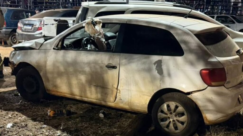 Jovem de 21 anos foi preso após atropelar intencionalmente dois seguranças durante uma festa; vítimas ficaram feridas