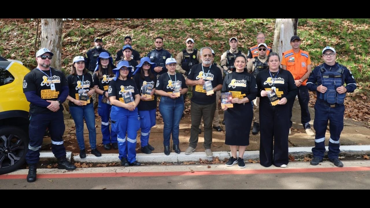 Blitz educativa marca o início da campanha Maio Amarelo em Guarapuava. Fotos: Divulgação/ Prefeitura de Guarapuava