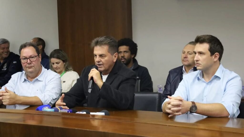 Programa busca ampliar a participação de empresas locais nas compras públicas do município.