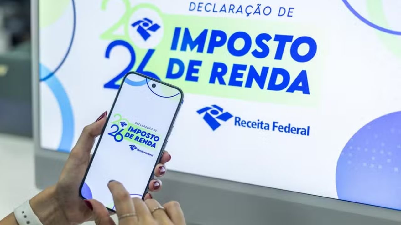 Prazo para a entrega do Imposto de Renda 2026 vai até a próxima sexta-feira, 29 de maio — Foto: Guito Moreto/Agência O Globo