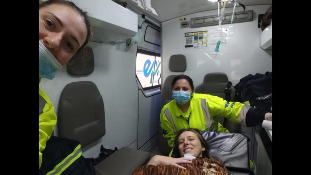 Equipe da EPR Iguaçu realizou parto dentro de ambulância na BR-277