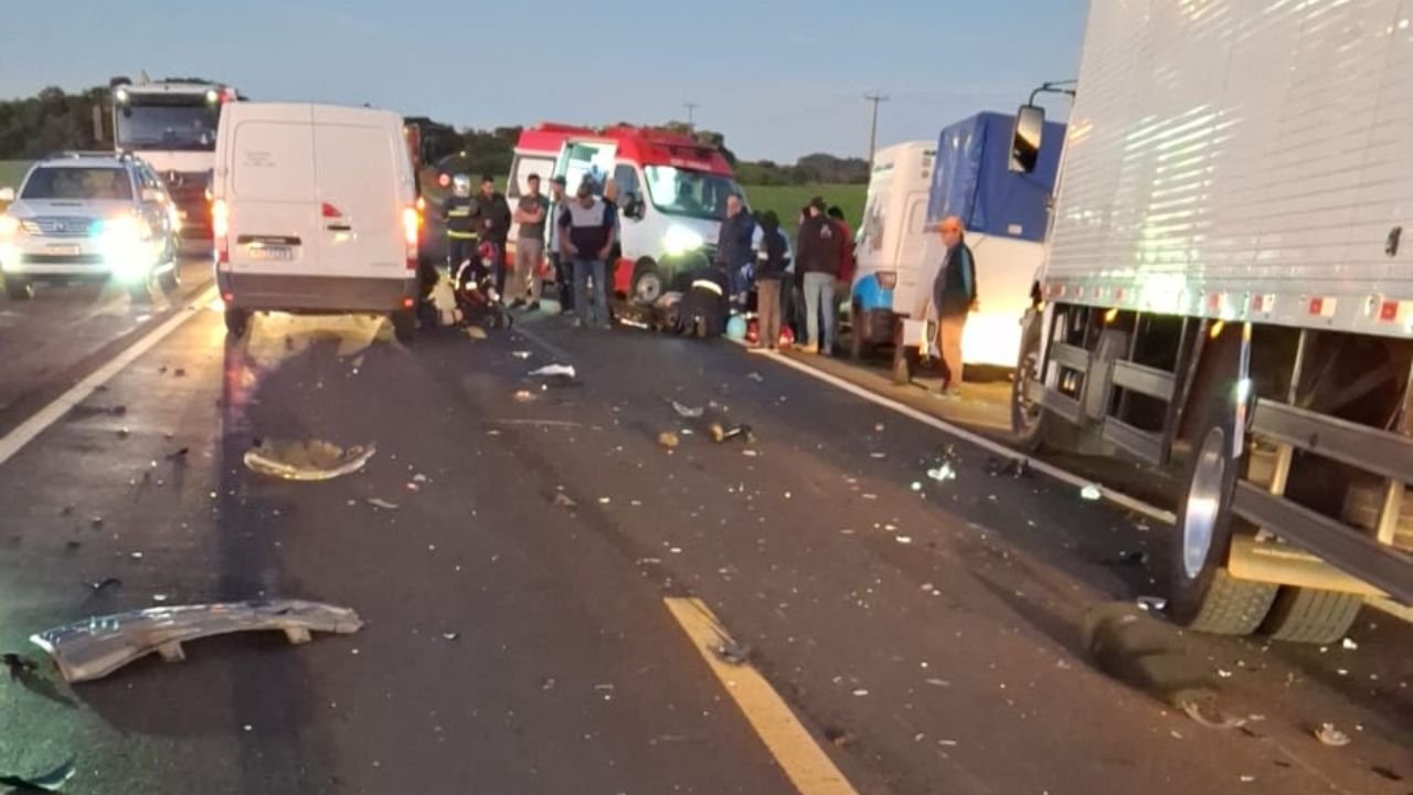 Motociclista e garupa morrem em acidente na BR-373, em Candói. Foto: Divulgação/ Corpo de Bombeiros
