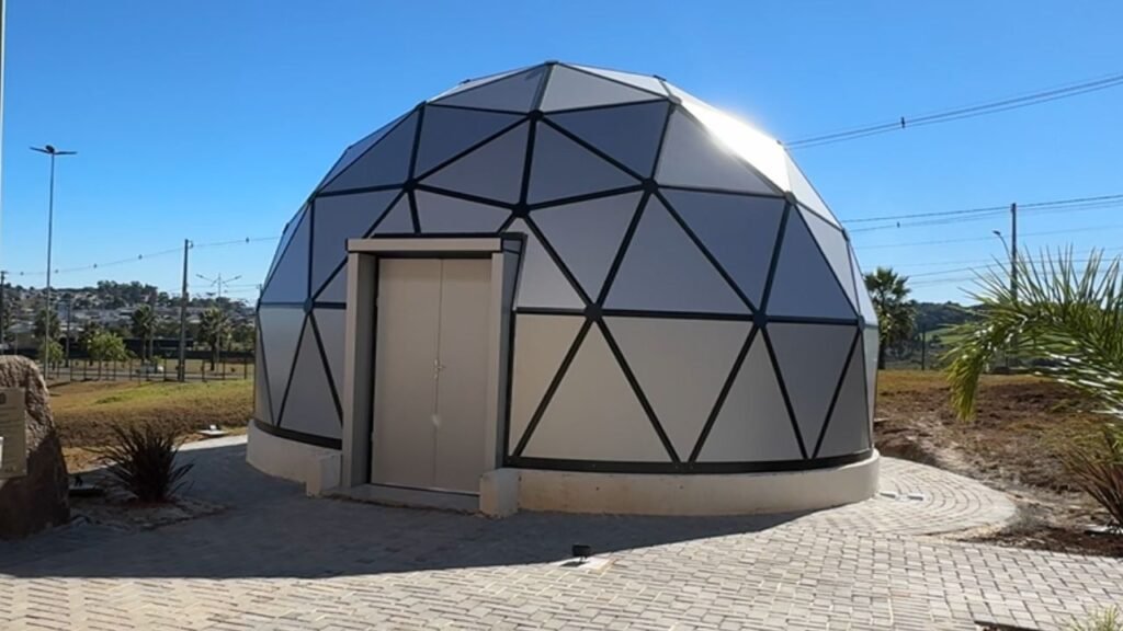 O Atento News conheceu o primeiro planetário fixo da região de Guarapuava, instalado no campus da UTFPR.