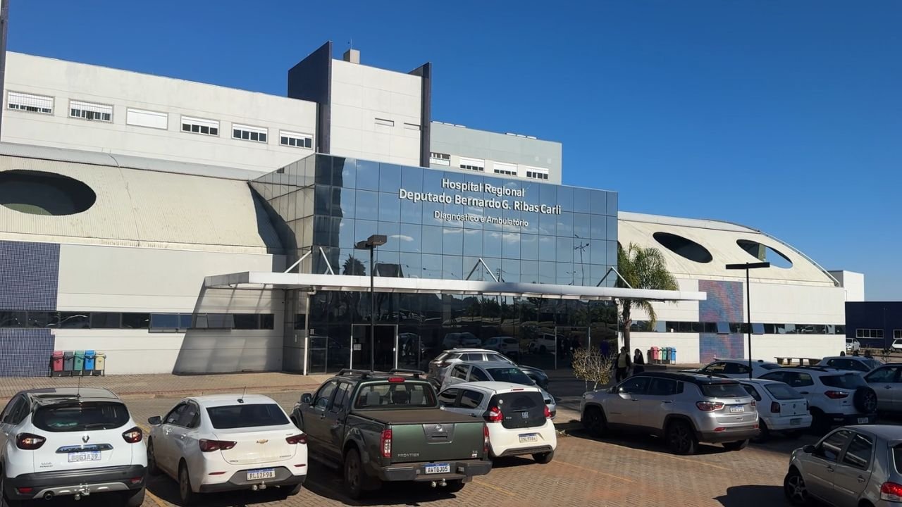 Hospital Regional Centro-Oeste, em Guarapuava, é referência em atendimentos de média e alta complexidade para pacientes de diversas regiões do Paraná. Foto: William Batista/ Atento News