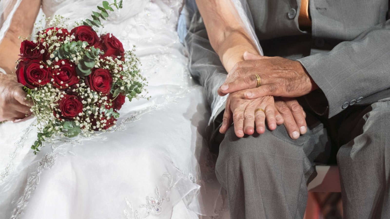 Casamento coletivo será realizado durante a Fenatep e as inscrições já estão abertas para casais de Prudentópolis.