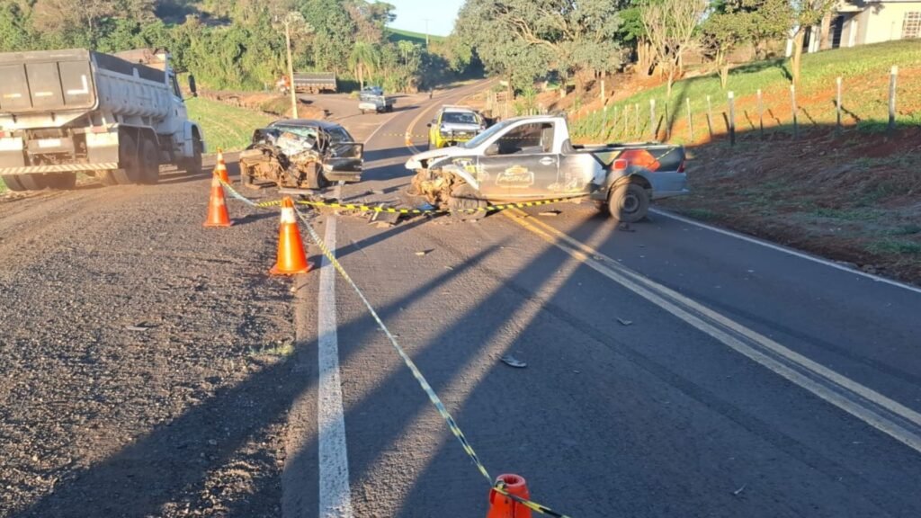 Acidente aconteceu no trecho da PR-364 entre Palmital e Laranjal e resultou na morte de uma mulher de 54 anos. Foto: Polícia Rodoviária Estadual.