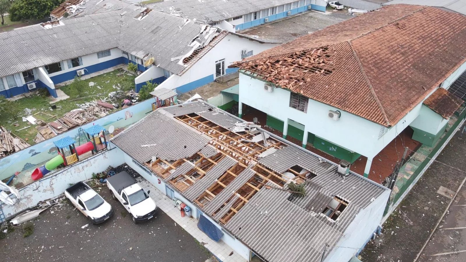 Município segue recuperando os estragos que afetaram 3.429 pessoas e 852 casas. Chuva voltou a atingir a cidade nesta terça-feira. Foto: Divulgação/ Prefeitura de Laranjeiras do Sul