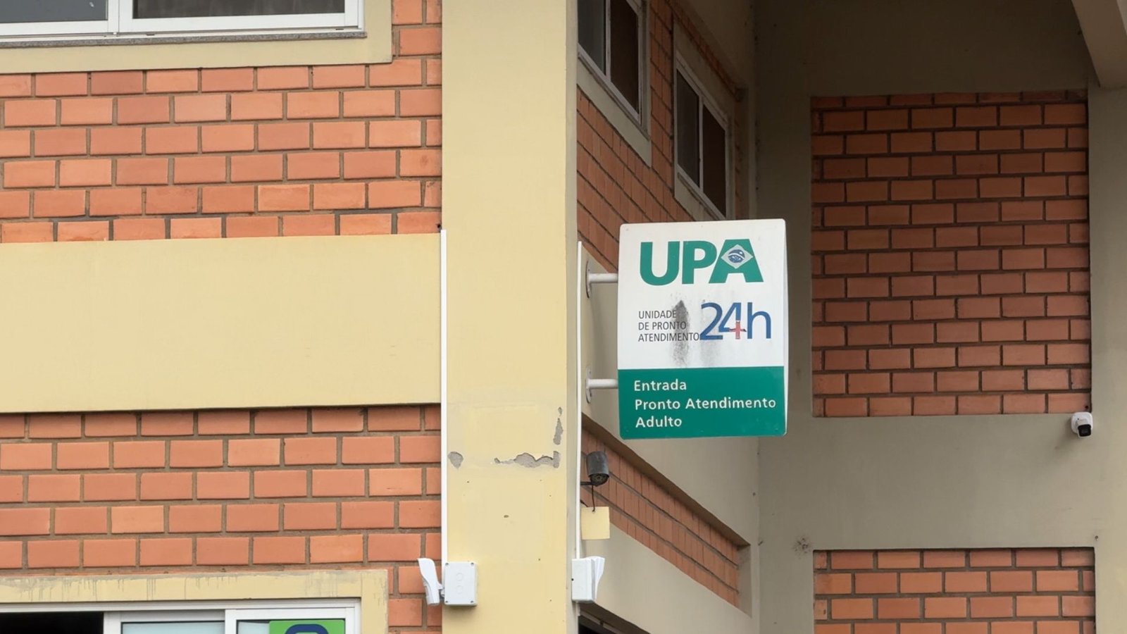 Homem de 25 anos recebeu atendimento na UPA Batel, em Guarapuava, após relatar ter sido ferido com golpes de facão durante uma discussão com um vizinho por causa da divisão de gastos com combustível. Foto: Arquivo/ Atento News
